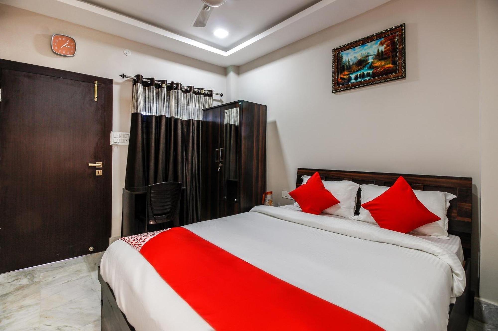Hotel O Shiva Guest House Гувахати Экстерьер фото